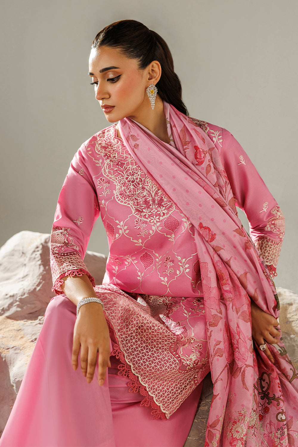 Embroidered Lawn MJ-26-11
