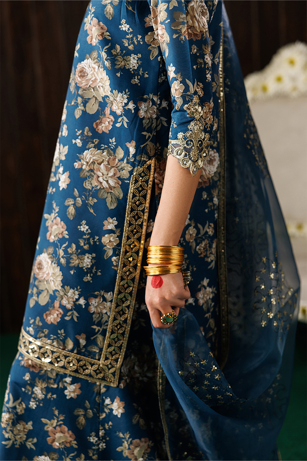 Embroidered Blend Silk SL-26-11