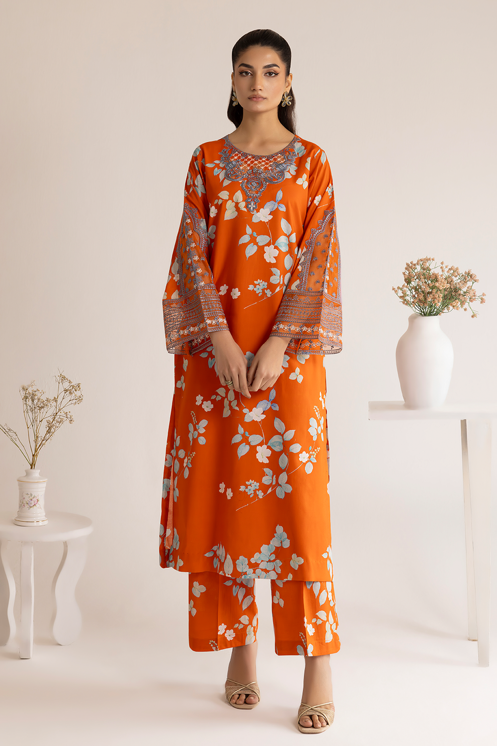 Embroidered lawn DT-23-14