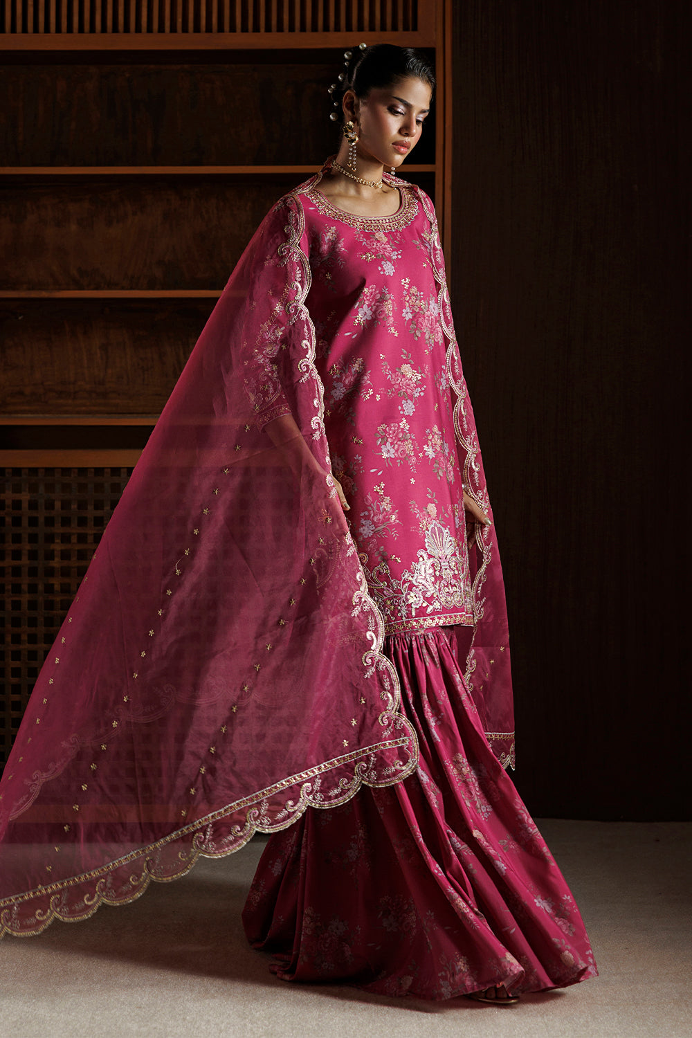 Embroidered Silk Blend SL-26-17
