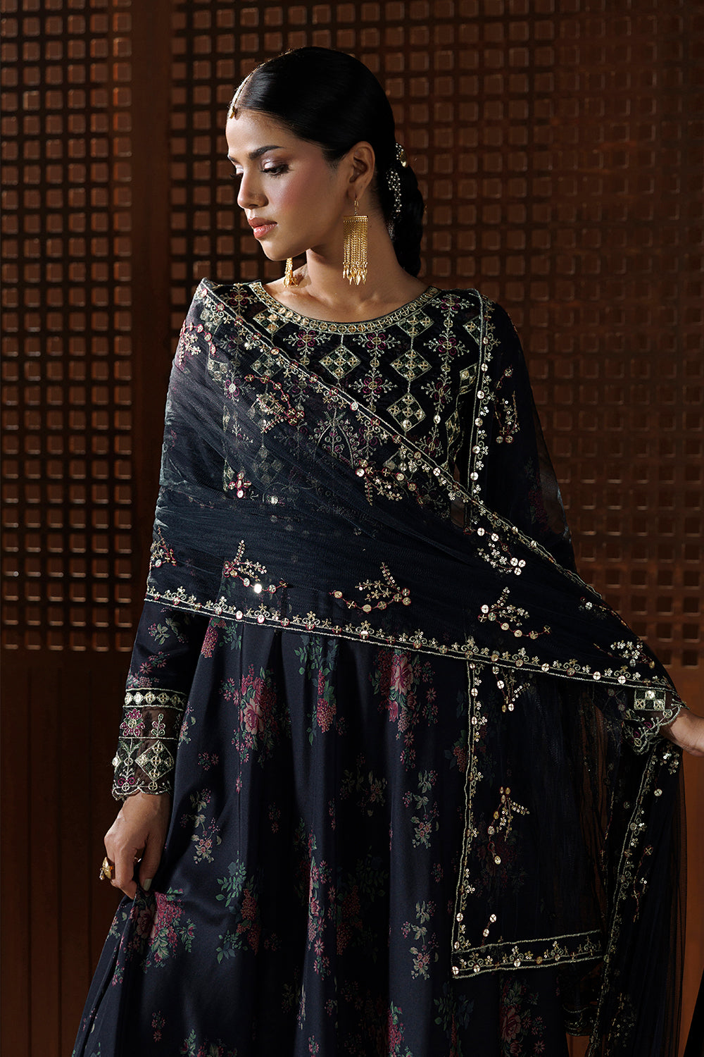 Embroidered Silk Blend SL-26-19