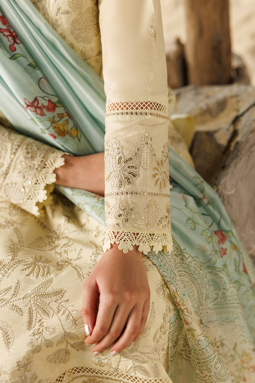 Embroidered Lawn MJ-26-14