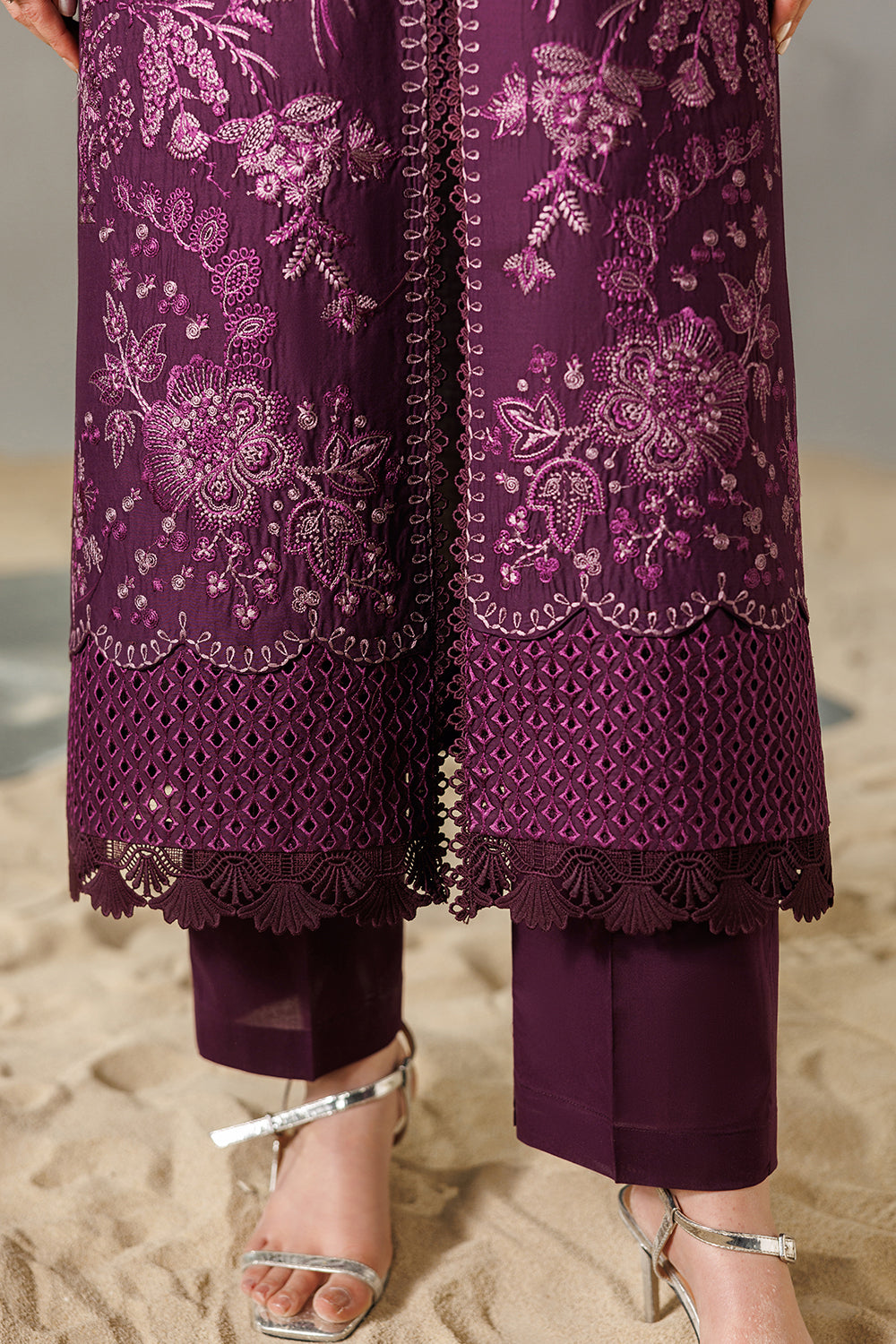 Embroidered Lawn MJ-26-15