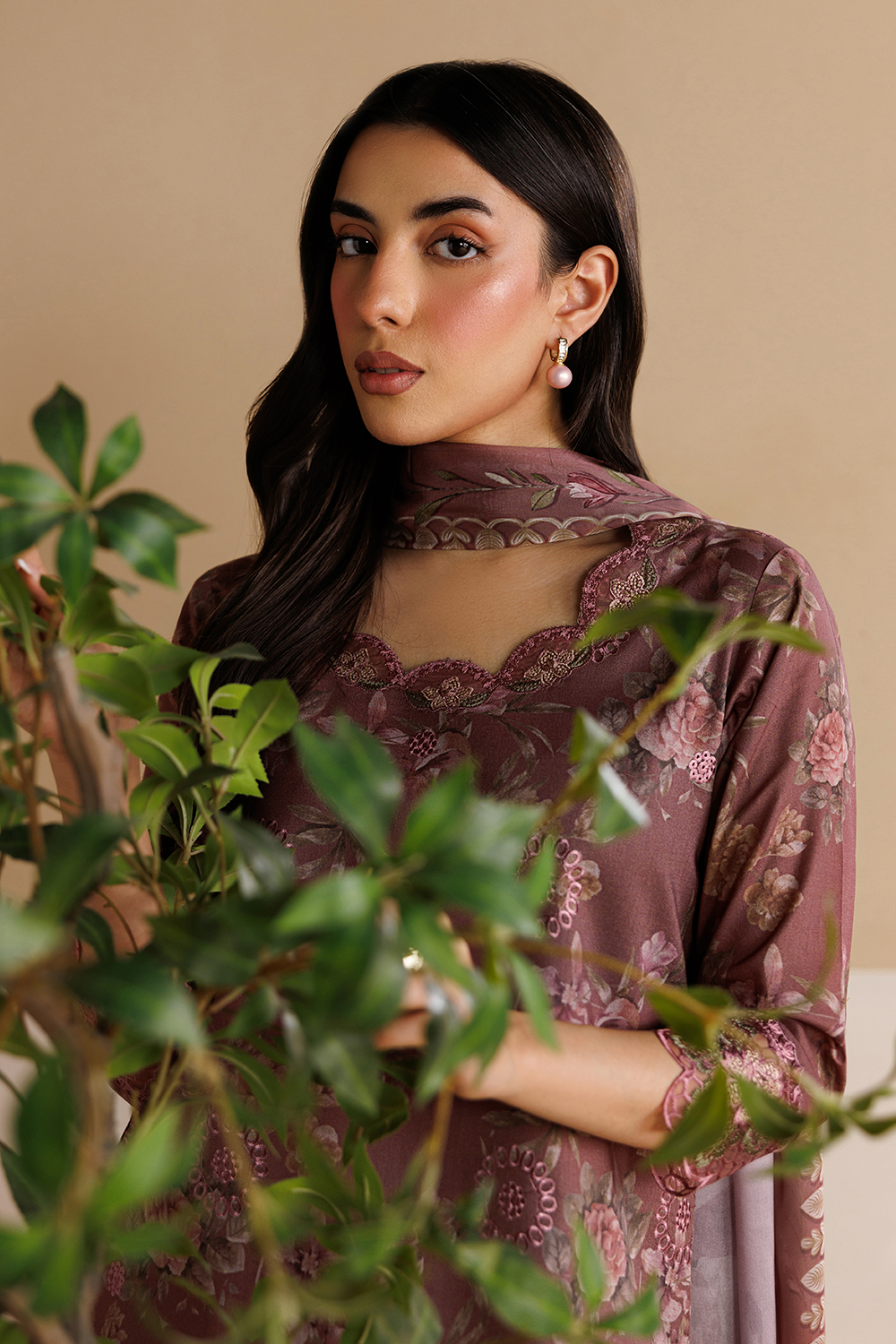 Embroidered Lawn DT-26-20