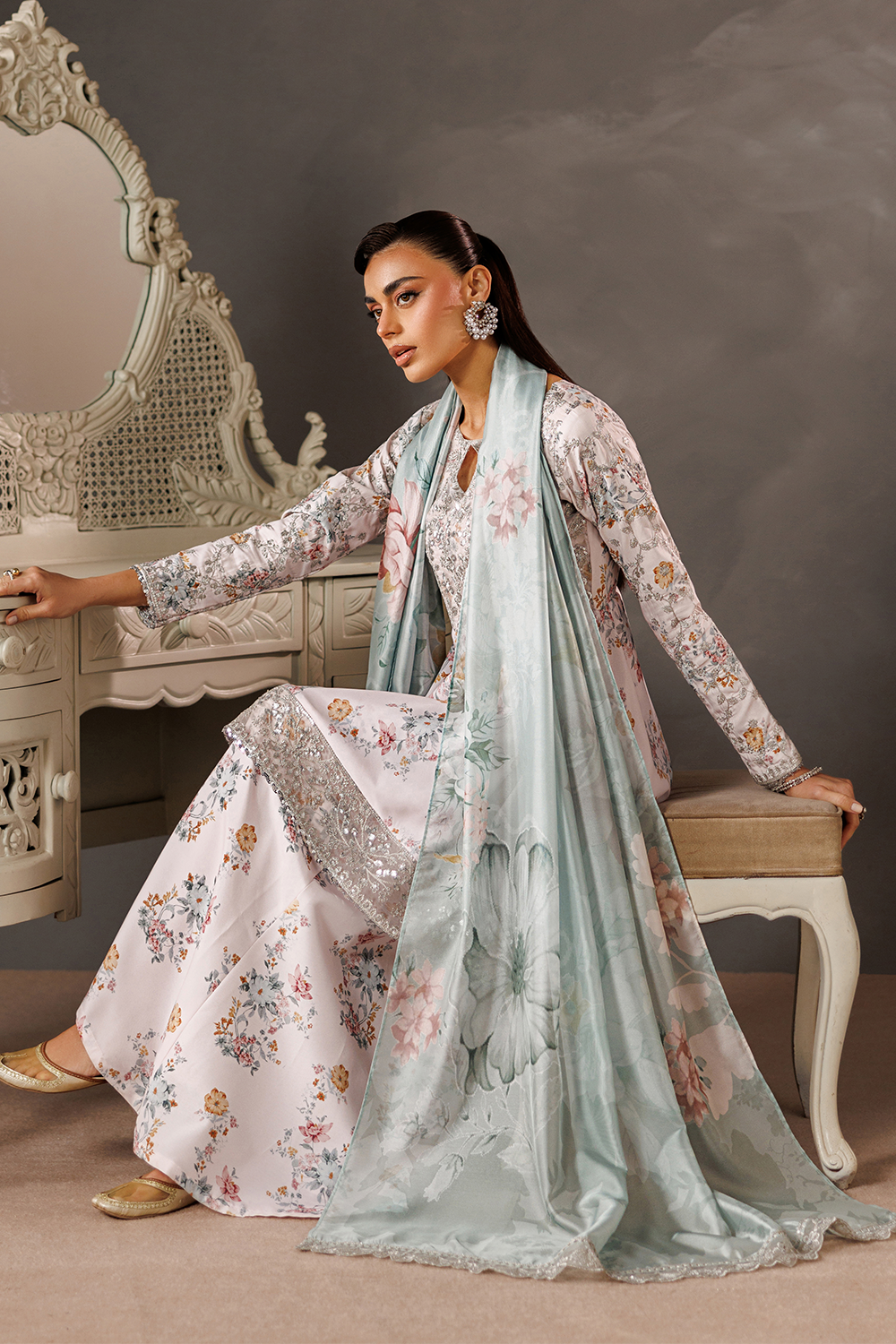 Embroidered Blend Silk SL-26-09