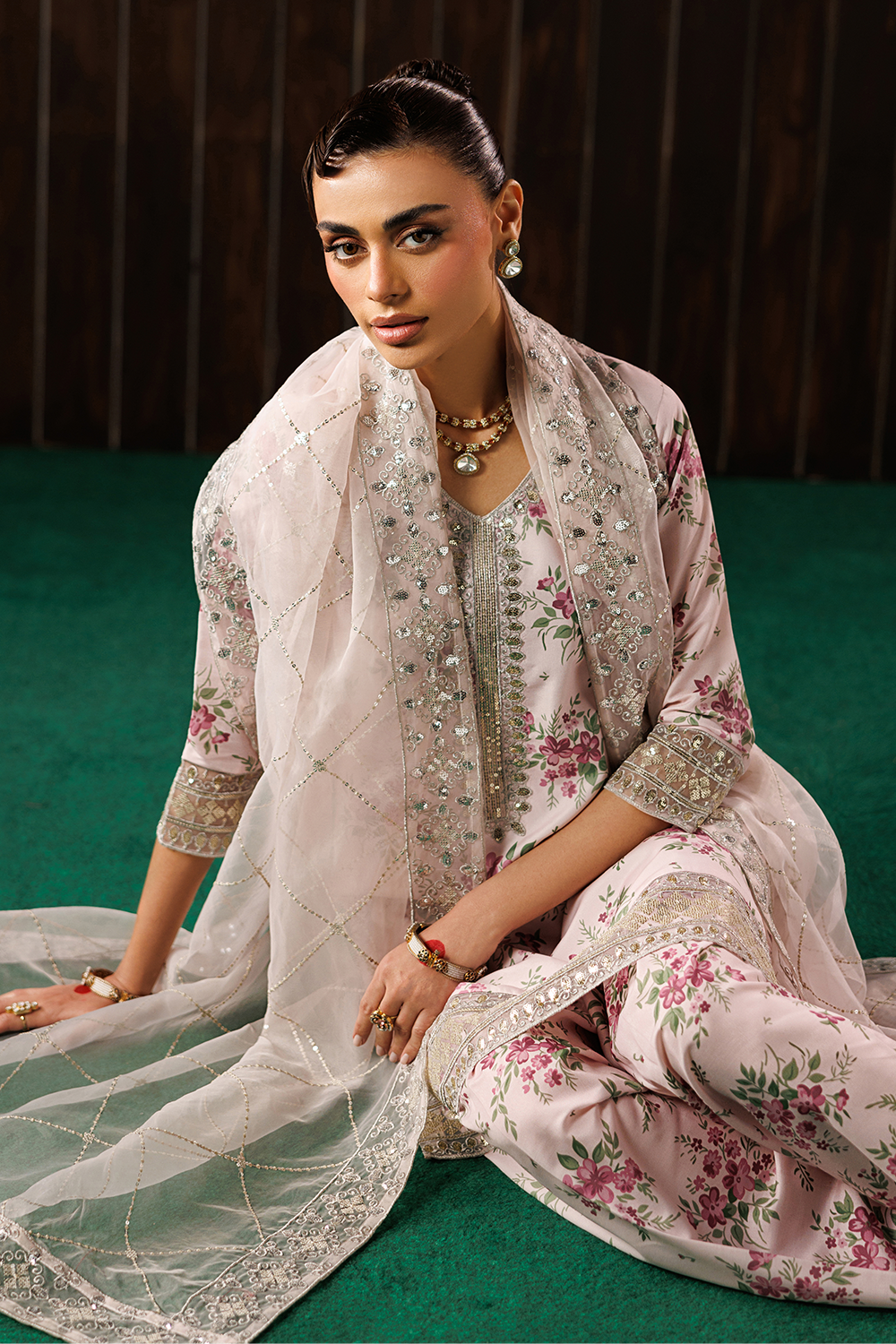 Embroidered Blend Silk SL-26-13