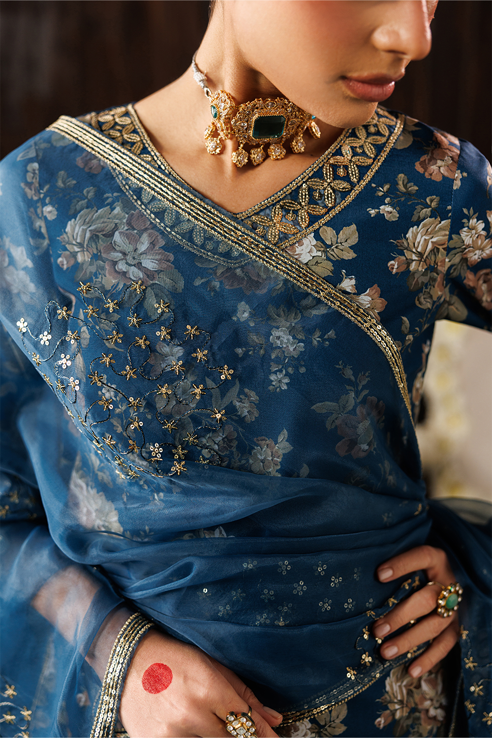 Embroidered Blend Silk SL-26-11