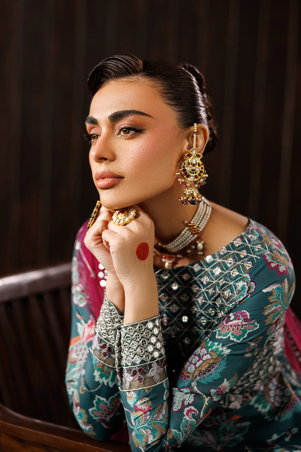 Embroidered Blend Silk SL-26-15