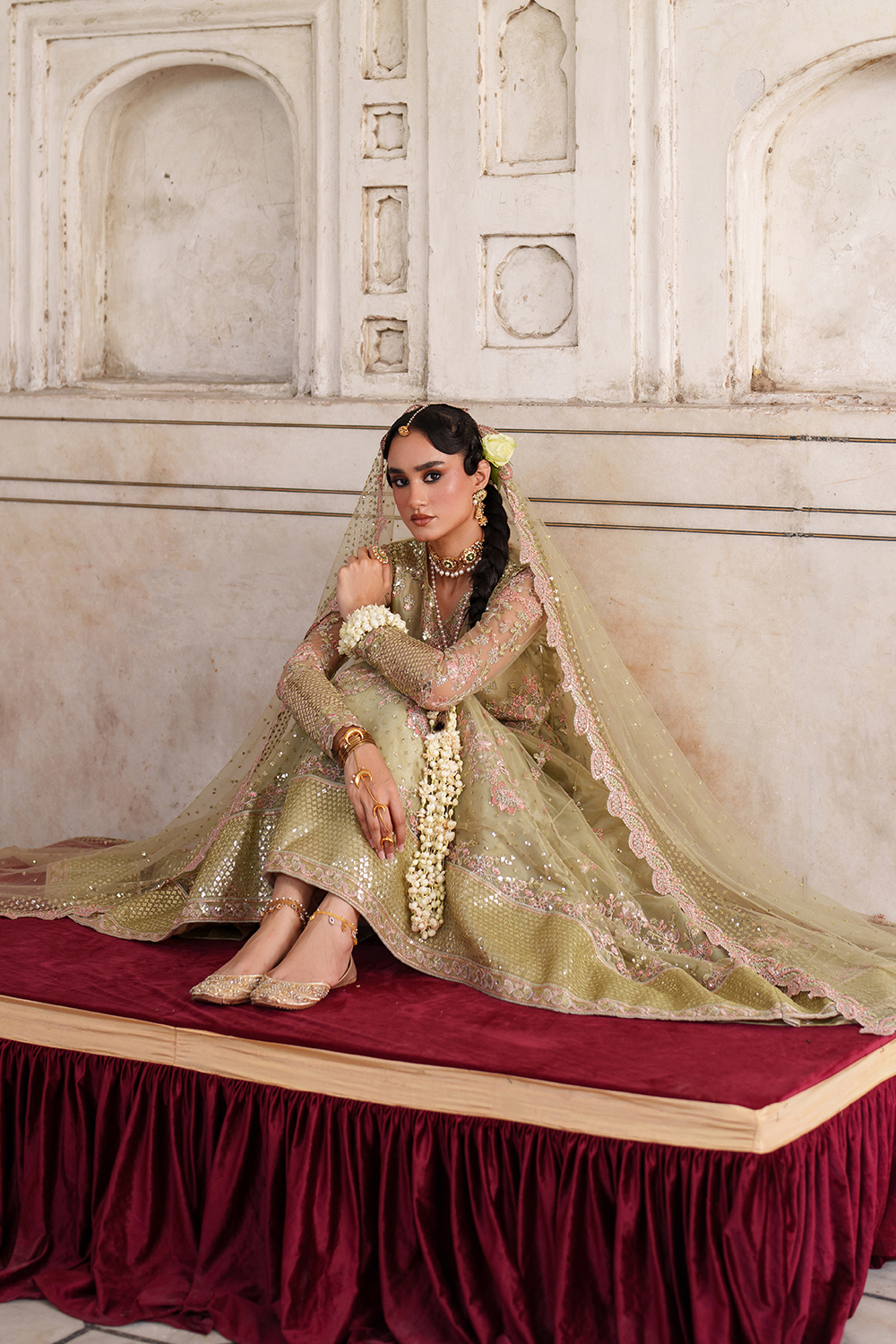 Embroidered Net EL-07