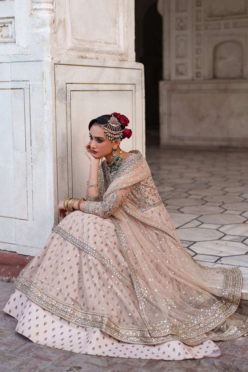 Embroidered Net EL-08