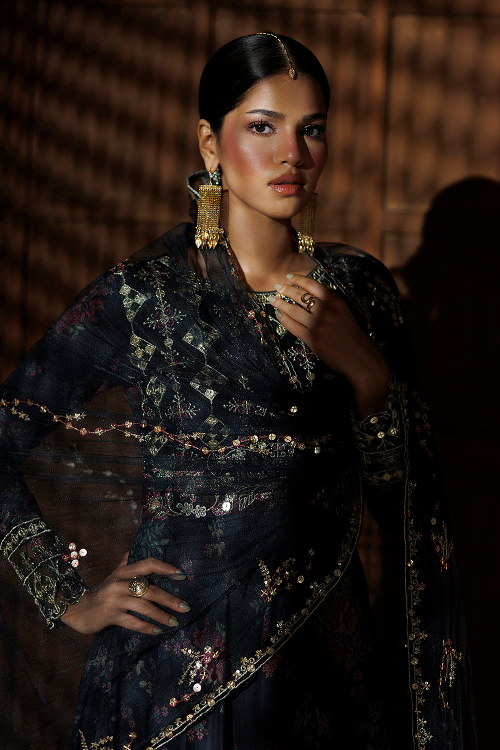 Embroidered Silk Blend SL-26-19