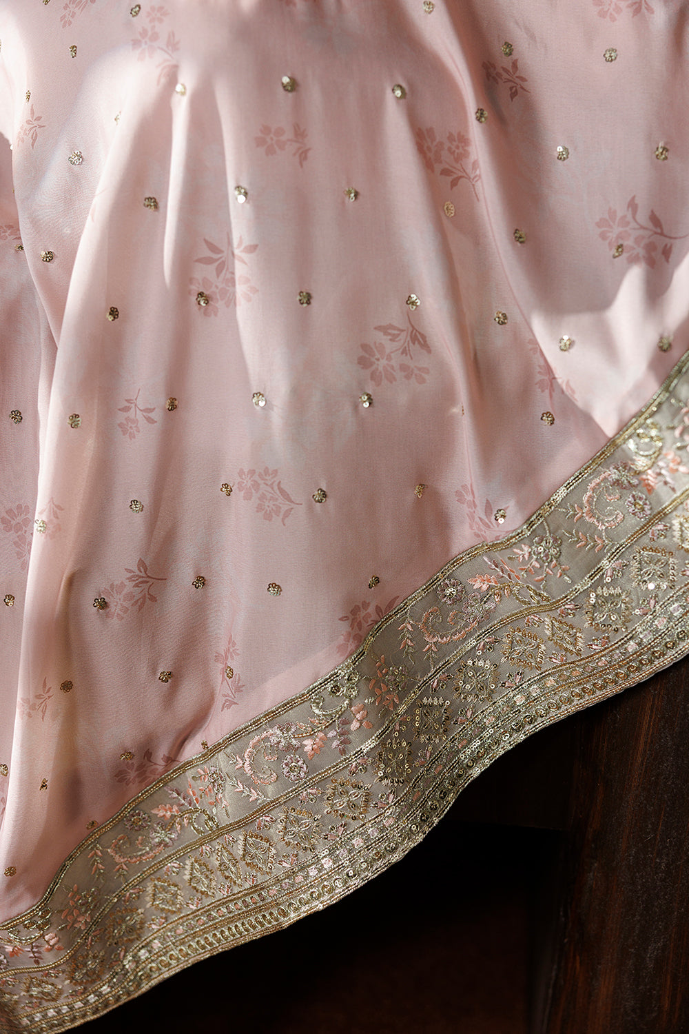 Embroidered Silk Blend SL-26-22