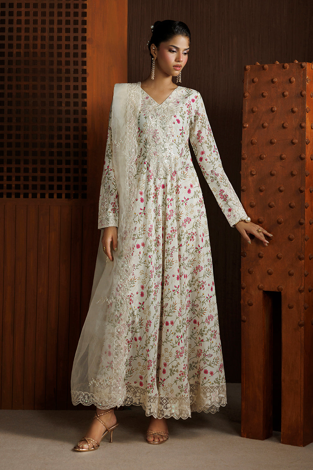 Embroidered Silk Blend SL-26-24